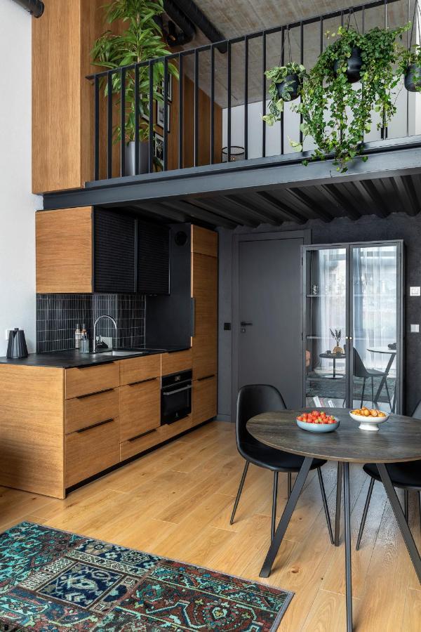Stylish Loft With Terrace Paupys, Old Town Appartement VNO Buitenkant foto